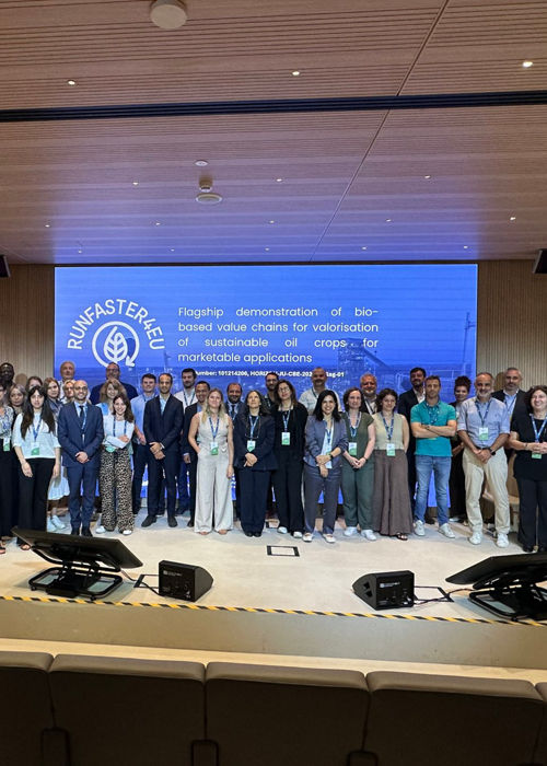 Press release_KoM_group photo.jpg